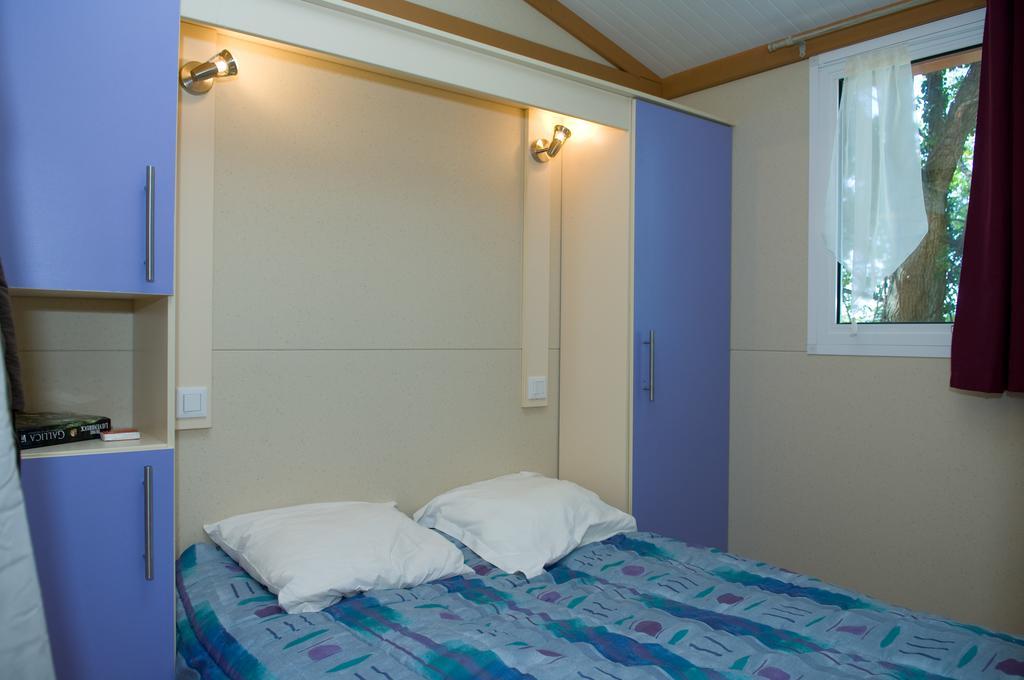 Le Bourdieu Hotell Durfort  Rom bilde